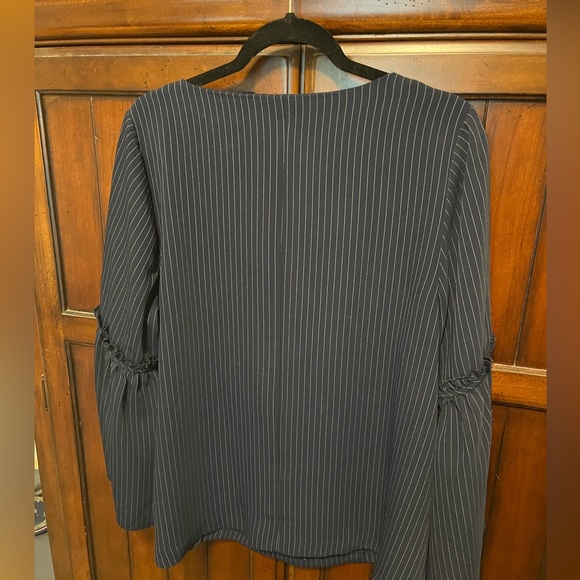 Lane Bryant size 14/16 Navy Stripe blouse. Bell sleeve with bow. - Picture 2 of 6